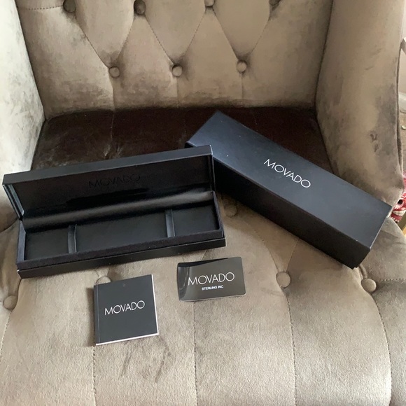 Movado storage box. - Picture 1 of 9